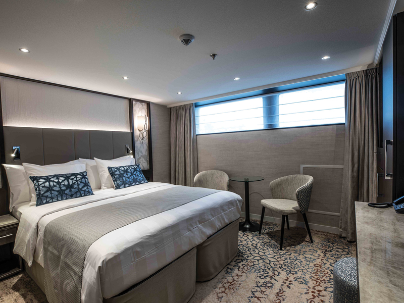 Category 1 Emerald Deck